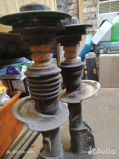 Стойки Сузуки гранд Витара