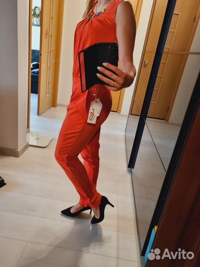 Элегантный летний комбинезон 42