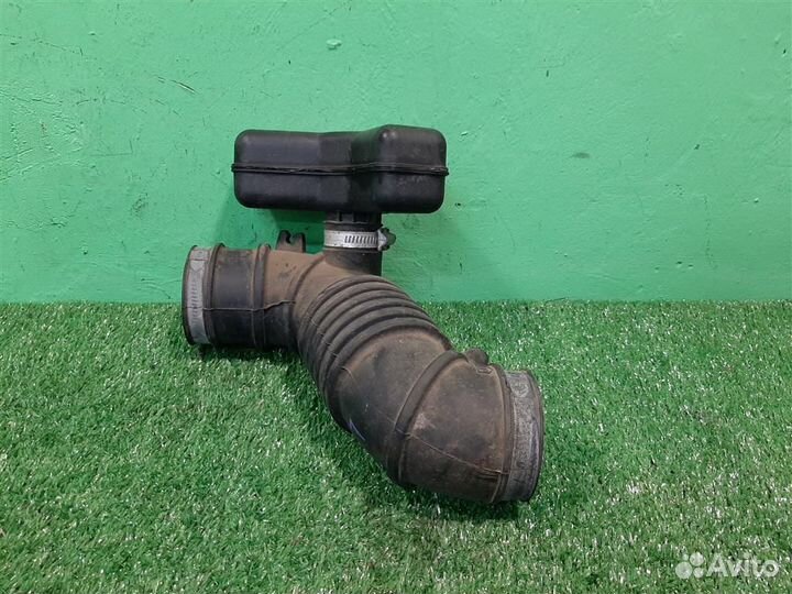 Патрубок воздушного фильтра Mitsubishi Space Star