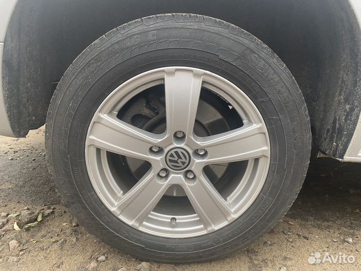 R16 Semperit Van-Life 2 215/65, PCD 5x120 DIA 57.1