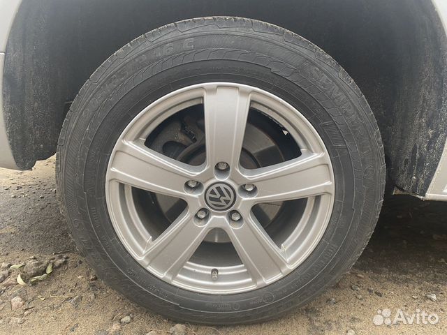 R16 Semperit Van-Life 2 215/65, PCD 5x120 DIA 57.1