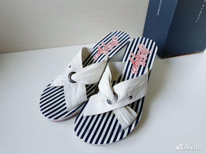 Шлепанцы Tommy Hilfiger 39 размер, стелька 25,5 см