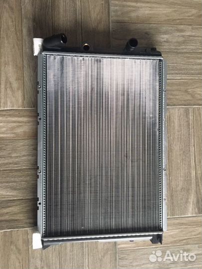 Радиатор охлаждения Megan-Sceniс