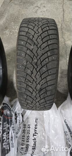 Pirelli Ice Zero 2 215/55 R17