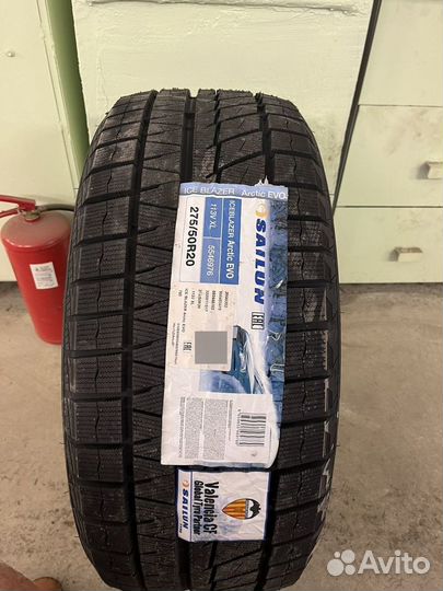 Sailun Ice Blazer Arctic EVO 275/50 R20