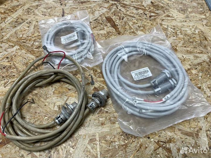 Датчик ISB A4A8-31P-5F-LZT1-C-P теко