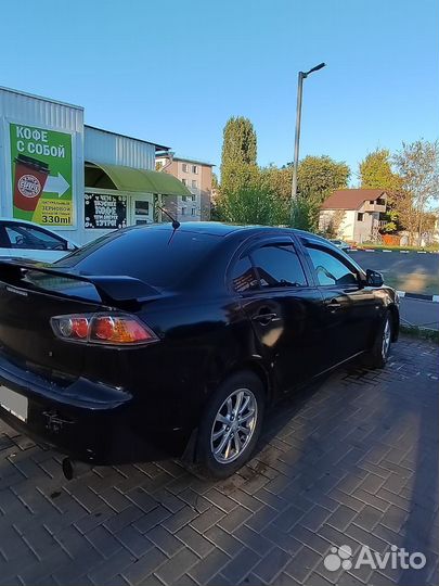 Mitsubishi Lancer 1.5 МТ, 2007, 300 000 км