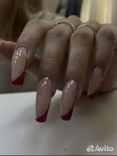 Мастер маникюра