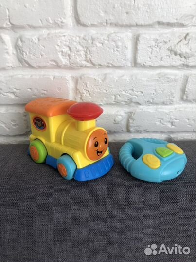 Паровозик Baby Go, машинка и сортер яйца Tomy