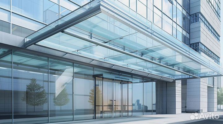 Стеклянный навес над входной дверью