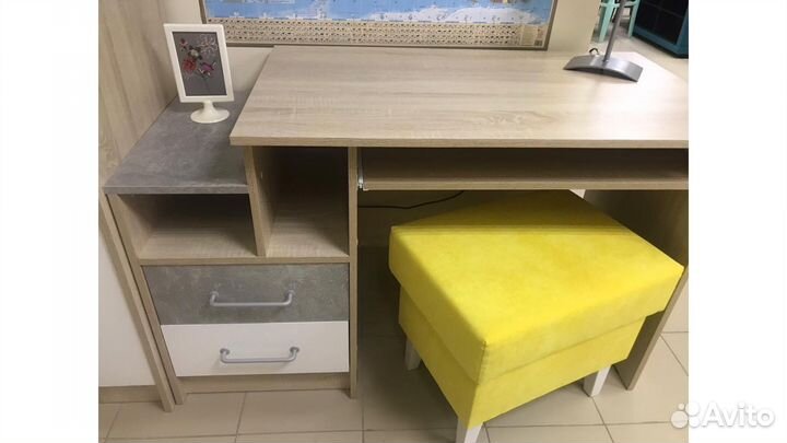 Компьютерный стол Лофт