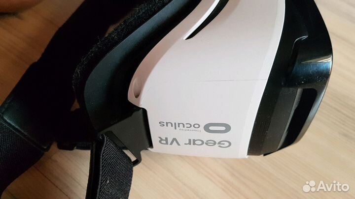 Очки виртуальной реальности samsung