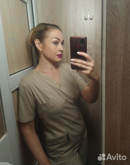 Массажист-косметолог