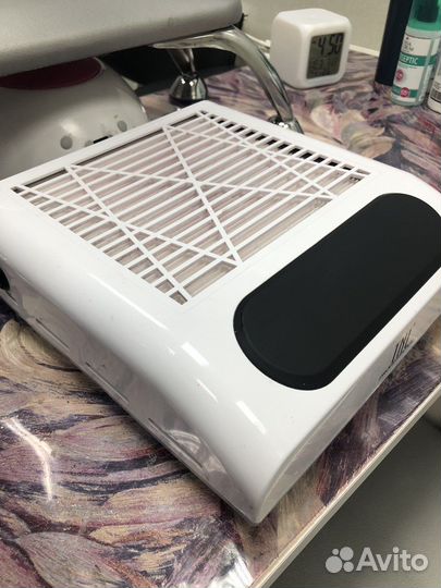 Маникюрный пылесос