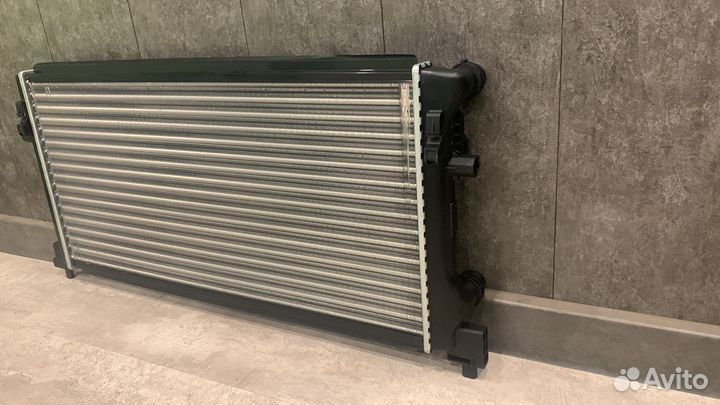 Радиатор охлаждения scoda octavia 2011-2020