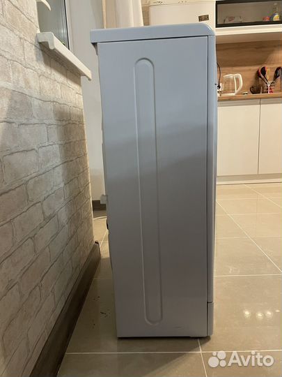 Стиральная машина indesit (5 кг)