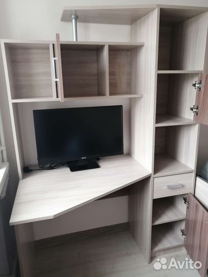 Угловой письменный стол бу