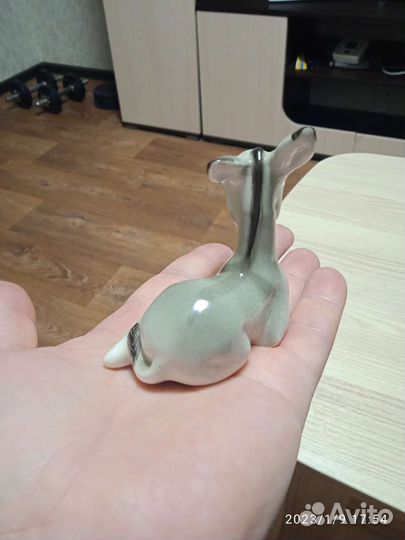 Фигурка оленёнка