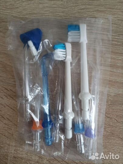 Ирригатор для чистки зубов и полости рта Aquanice