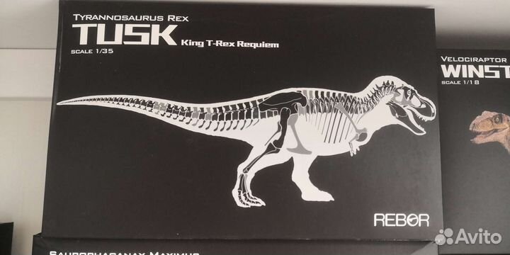 Модель динозавра rebor 