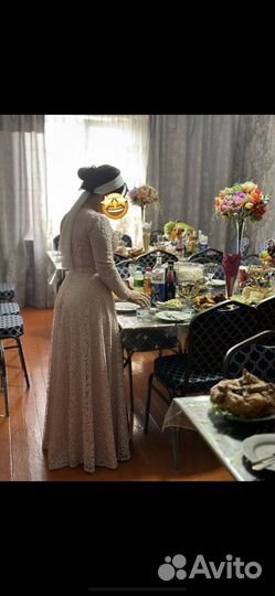 Вечернее платье