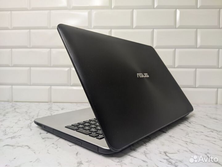 Ноутбук Asus core i7/ ram 6gb/ GT 840M