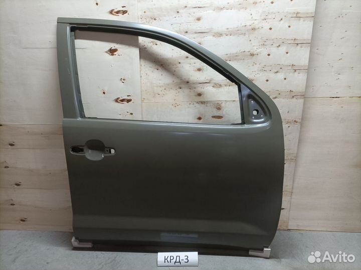 Дверь передняя правая Toyota Hilux 7 2006-2015