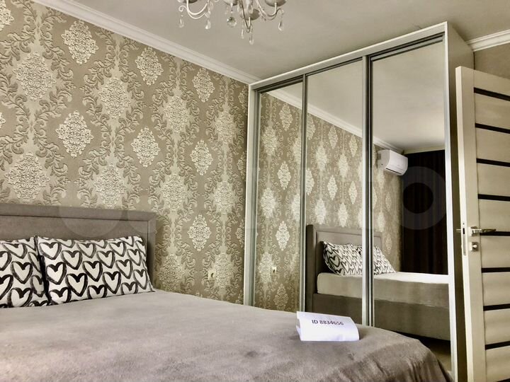 3-к. квартира, 76 м², 1/12 эт.