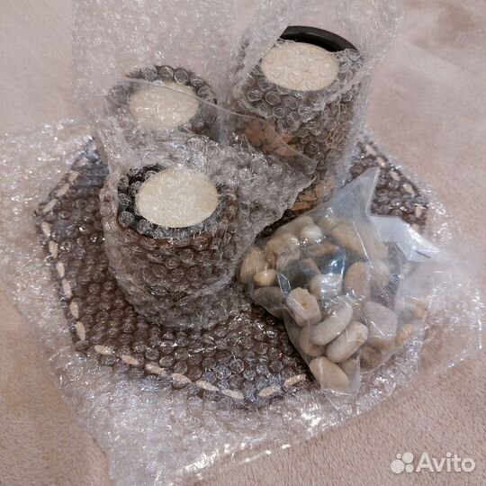 Декоративный набор свечи и камни