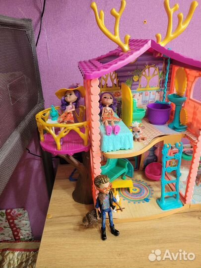 Замок энчентималс