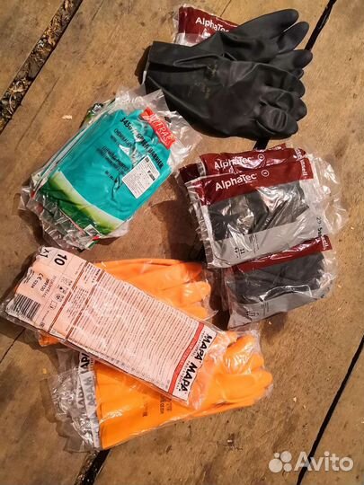 Перчатки нитриловые