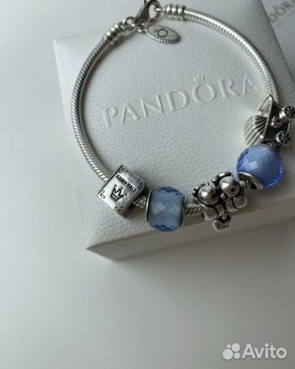 Браслет Pandora с 5 шармами