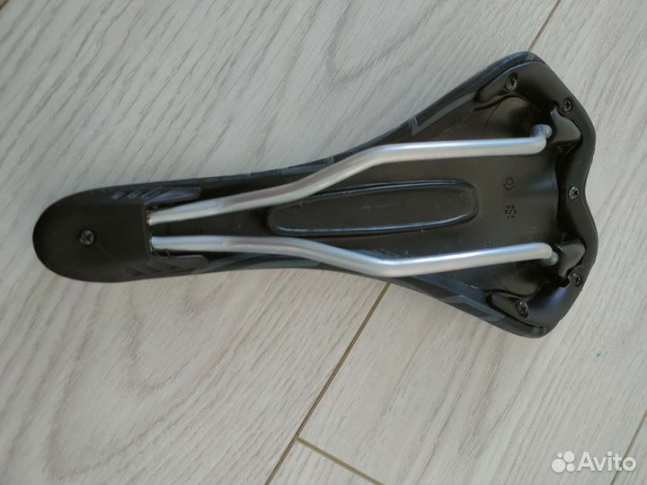 Седло для велосипеда merida