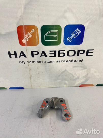 Кронштейн троса кпп Renault Duster HSM F4R 2017