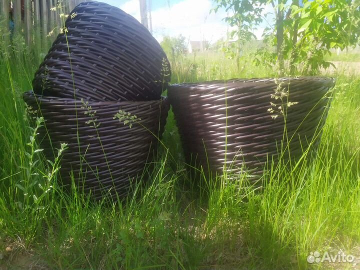 Кашпо из искусственного ротанга