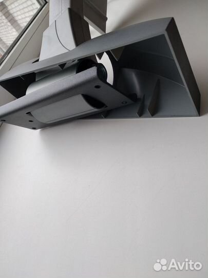 Кронштейн для телевизора