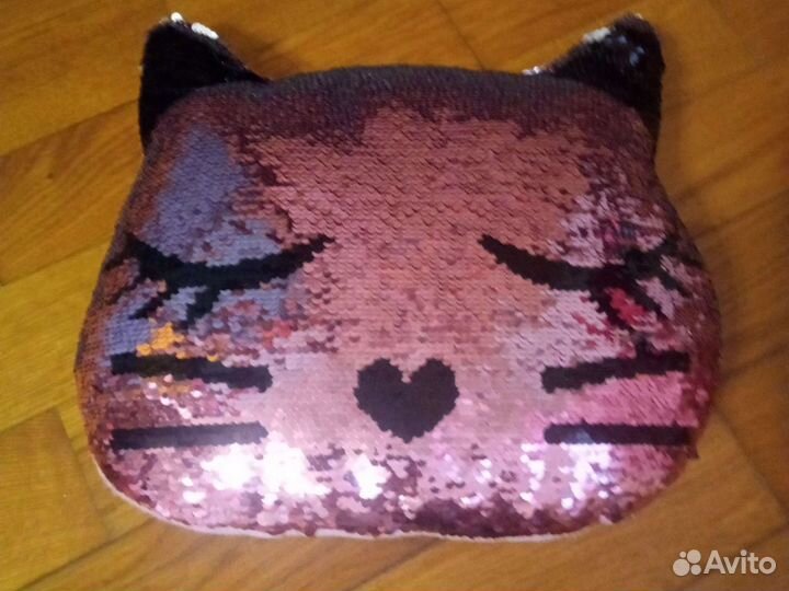 Подушка с пайетками, розово-серебристый кот