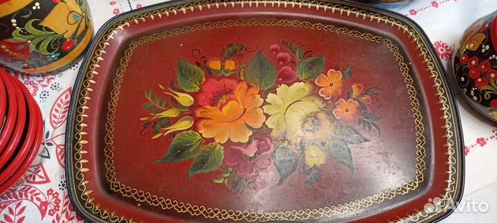 Набор посуды хохлома. Жостово