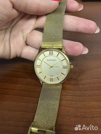 Часы наручные женские