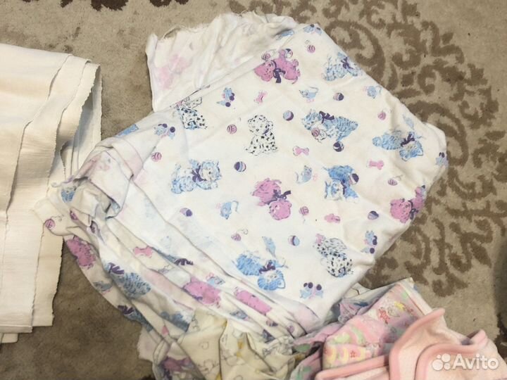 Ванночка для купания, пеленки х/б, одеяло