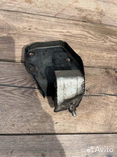Подушка двигателя Renault Megan 1 1.2