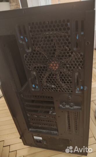 Корпус midi tower MSi