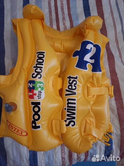 Жилет для плавания, надувной
