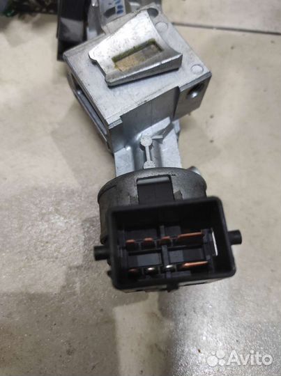 Замок зажигания Mazda 3 BK 1.6 2006