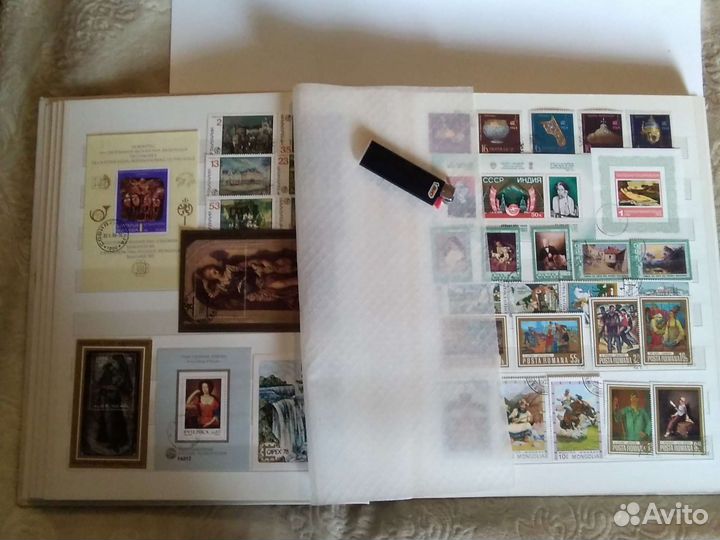 Большой альбом с марками искусство, транспорт