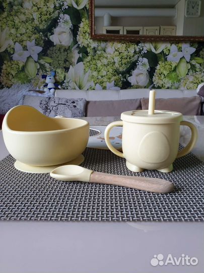 Детская посуда для кормления силиконовая