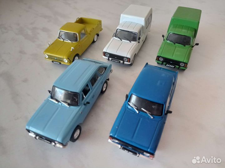 Модель автомобилей Москвичи и ижи