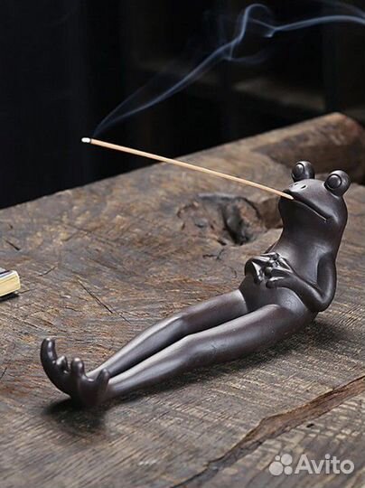 Курильница лягушка