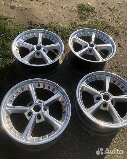 Продам диски литые r18