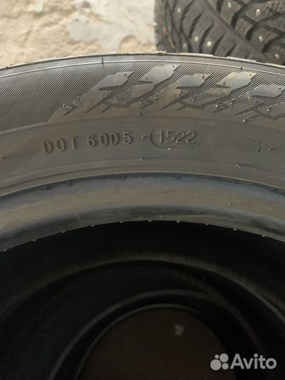 Nokian Tyres Hakkapeliitta 9 215/55 R17 98